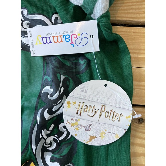NWT Harry Potter Slytherin Pajama Set Size Small Women’s Green Long Sleeve Pant - Picture 5 of 11